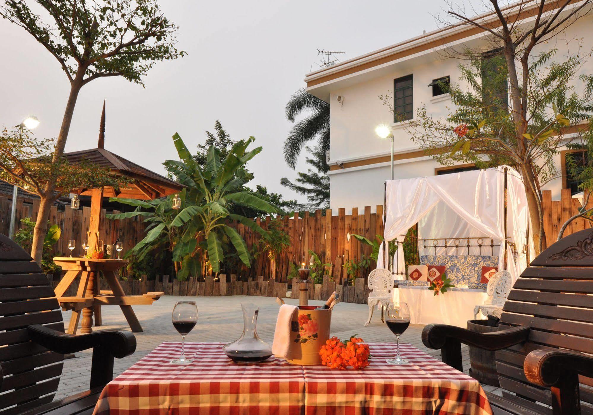 Npf Bali Villa Ipoh Esterno foto